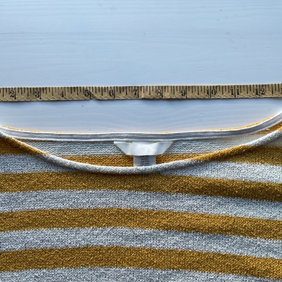 Women’s H&M yellow and white knit, baggy cropped thick striped sweater, SZ XXL - Picture 9 of 11